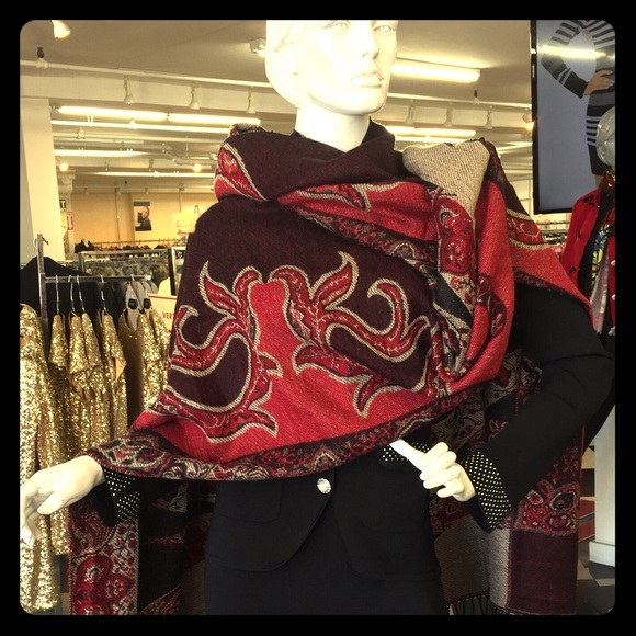 🍭NWT VERTIGO Pattern Tassel Poncho Shawl Cape 🍬 - Picture 2 of 7